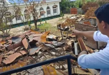 18 Pastores arrestados y templos demolidos en La India 18 pastores arrestados